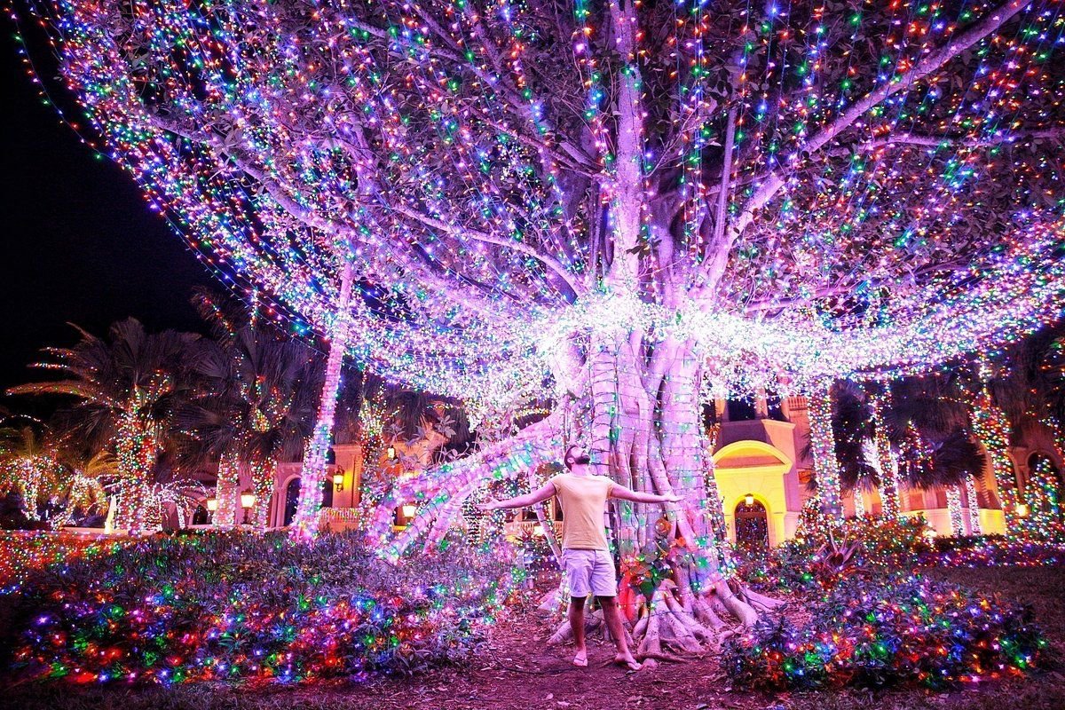 The Jensen Beach Christmas Mansion is a popular unofficial attraction next to Jensen Sea Turtle Beach on the barrier island |