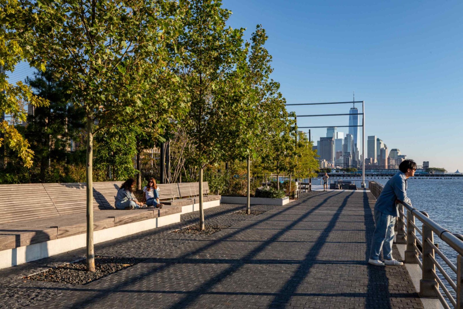 Gansevoort Peninsula at HRP_02_13th Ave Promenade (ยฉBarrett Doherty)
