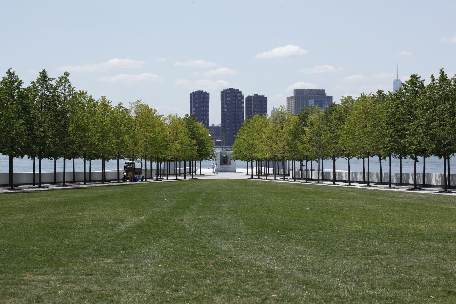 Roosevelt Island (ยฉMarley White/NYC&Company)
