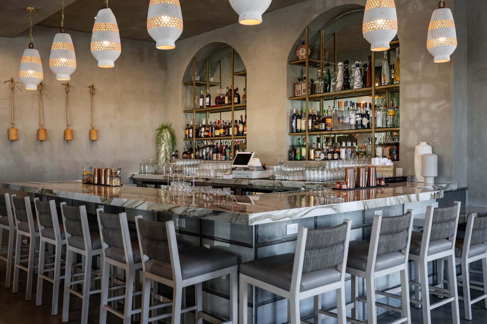 Bar at Pine Bistro (©Stephen Morgan)