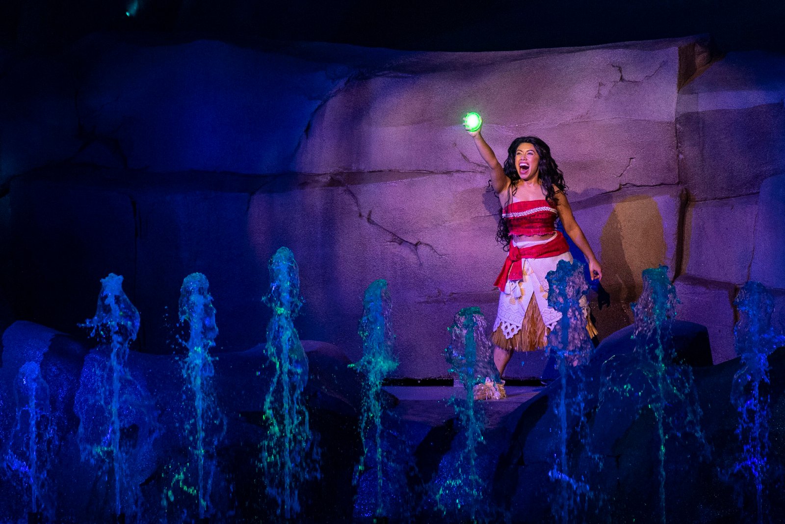 Fantasmic! Returns to Disneyโs Hollywood Studios (ยฉMatt Stroshane)