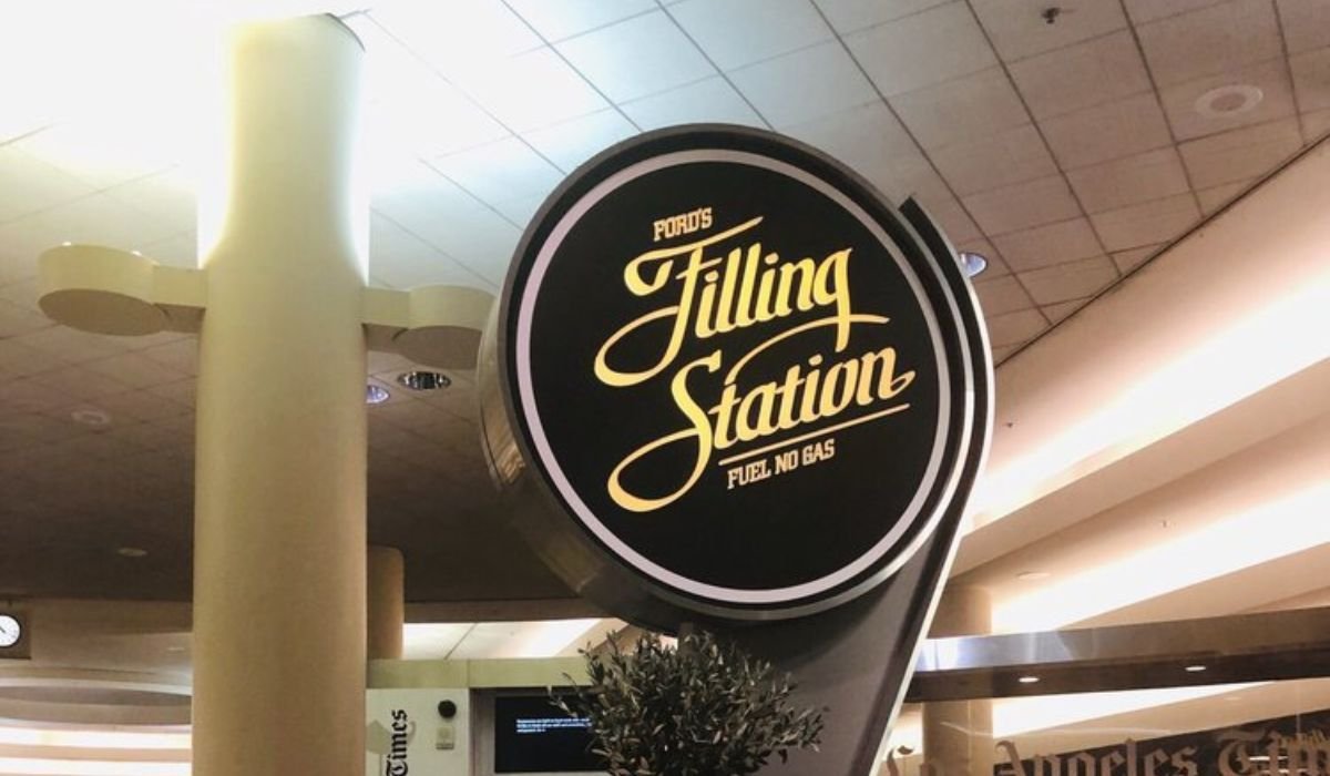 Ford's Filling Station (ยฉKC O Yelp)