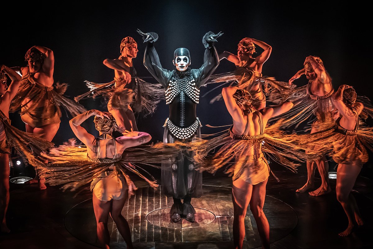 Cabaret at the Kit Kat Club (ยฉMarc Brenner)