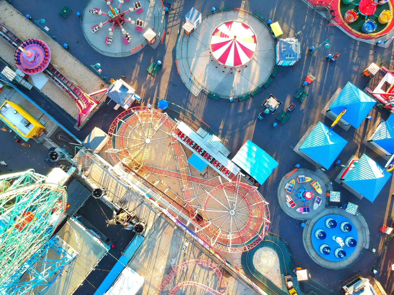 Luna Park (©Jeffrey Blum)