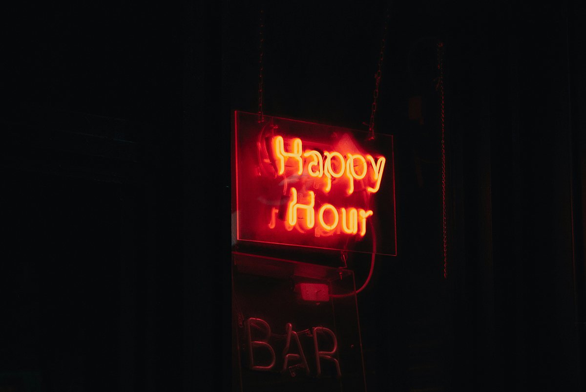 Happy Hour (ยฉCharlie Harris)