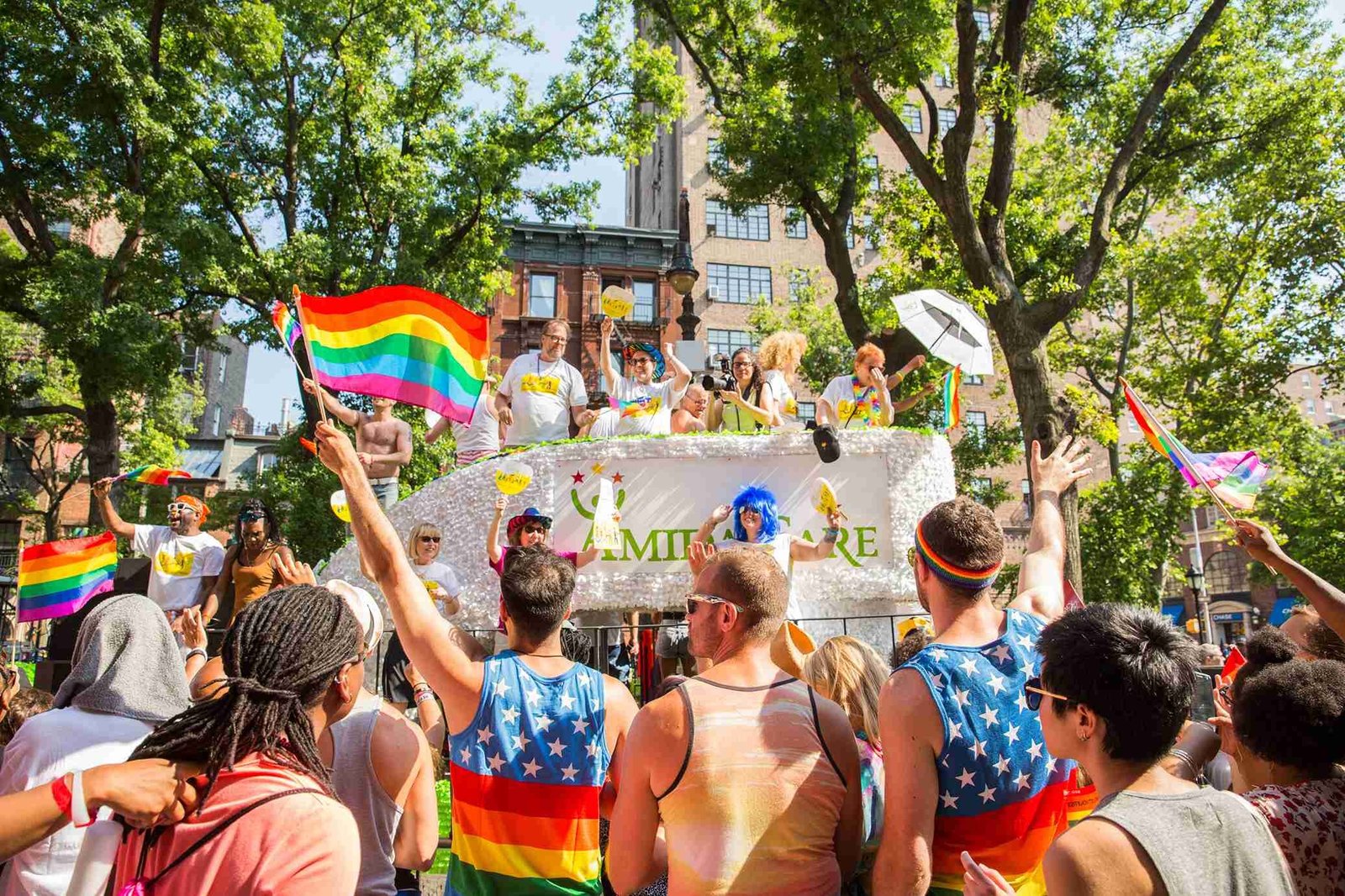 NYC Pride (ยฉWalter Wlodarczyk:NYC Tourism + Conventions)